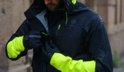 AGU Tech Commuter Regenjacke Reflectiv Schwarz-gelb Fahrradjacke Freizeitjacke -Vaude Boutiquen Tech Rain Jacke 12